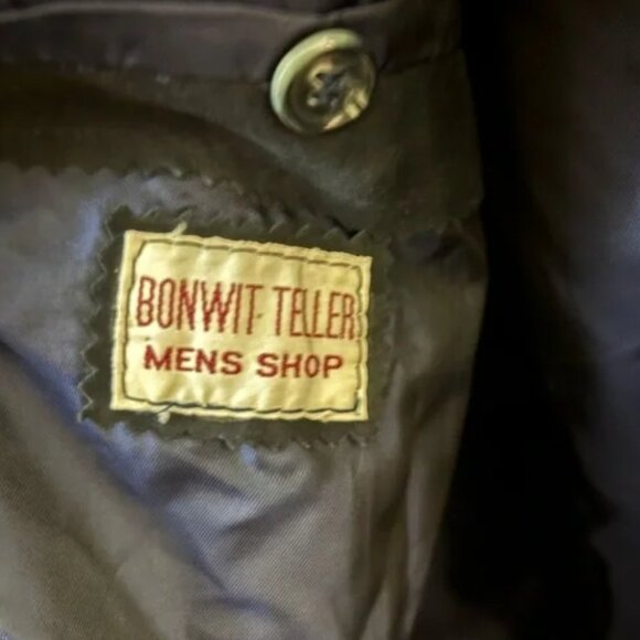 Men's Italian Vintage Suede Overcoat from Bonwit Teller - Picture 6 of 15